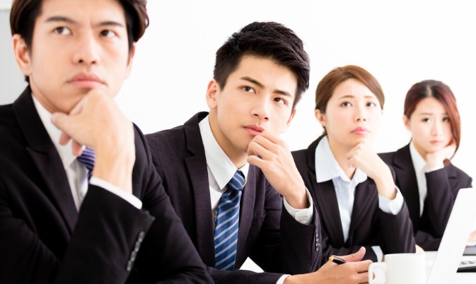 品牌策劃設(shè)計是一場關(guān)于創(chuàng)意、情感與策略的深度對話